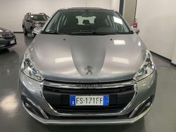 Grigio Usata 2018 Peugeot 208 Active Due volumi | 8800 € (Buon prezzo)