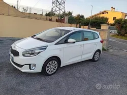 Bianco Usata 2015 Kia Carens Monovolume | 5200 € (Super prezzo)