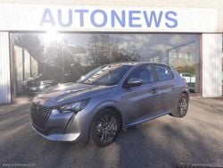 Grigio Usata 2021 Peugeot 208 Business-Line Due volumi | 12.900 € (Buon prezzo)