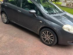 Grigio Usata 2008 Fiat Grande Punto Due volumi | 1800 € (Ottimo prezzo)