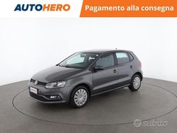 Grigio Usata 2015 VW Polo Comfortline Tre volumi | 8499 € (Buon prezzo)