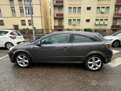 Grigio Usata 2010 Opel Astra GTC Due volumi | 1500 € (Super prezzo)