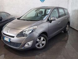 Argento Usata 2010 Renault Scénic III Luxe Monovolume | 3900 € (Buon prezzo)