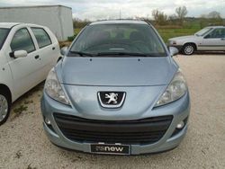 Grigio chiaro Usata 2010 Peugeot 207 Tre volumi | 4300 € (Buon prezzo)