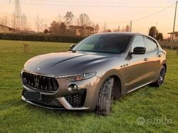Grigio Usata 2021 Maserati Levante SUV | 39.500 € (Super prezzo)