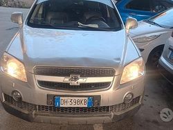 Grigio Usata 2007 Chevrolet Captiva SUV | 2500 € (Buon prezzo)