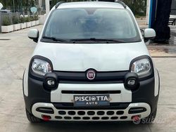 Bianco Usata 2024 Fiat Panda Cross Cross Due volumi | 13.950 € (Buon prezzo)
