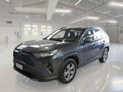 Grigio Usata 2022 Toyota RAV4 Hybrid Business Edition SUV | 24.950 € (Ottimo prezzo)