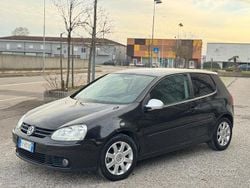 Nero Usata 2006 VW Golf Comfortline Tre volumi | 1290 € (Ottimo prezzo)