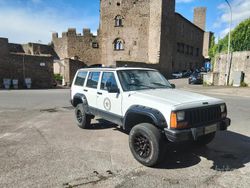 Usata 1990 Jeep Cherokee SUV | 5000 €