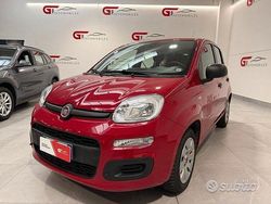Rosso Usata 2015 Fiat Panda Pop Tre volumi | 7990 € (Buon prezzo)
