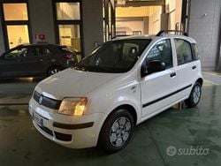 Bianco Usata 2011 Fiat Panda Dynamic Tre volumi | 4400 € (Buon prezzo)