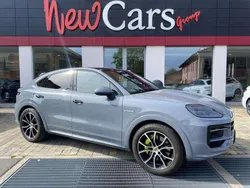 Grigio Usata 2024 Porsche Cayenne SUV | 119.800 € (Super prezzo)