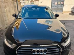 Nero Usata 2015 Audi A1 Due volumi | 11.000 € (Buon prezzo)