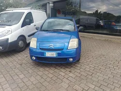 Blu/azzurro Usata 2006 Citroën C2 Seduction Due volumi | 1199 € (Super prezzo)