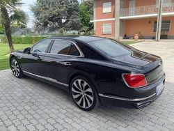 Nero Usata 2022 Bentley Flying Spur Tre volumi | 170.000 €