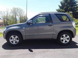 Grigio Usata 2005 Suzuki Grand Vitara SUV | 6400 € (Buon prezzo)