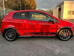 Rosso Usata 2008 Abarth Grande Punto Due volumi | 6799 € (Buon prezzo)