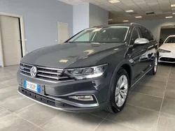 Grigio Usata 2019 VW Passat Alltrack Station wagon | 22.990 € (Buon prezzo)