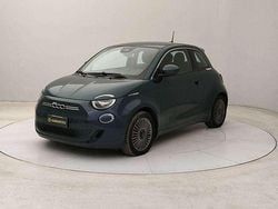 Verde Usata 2020 Fiat 500e Icon Due volumi | 14.200 € (Buon prezzo)