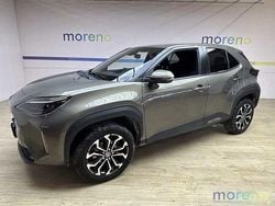 Grigio Usata 2021 Toyota Yaris Hybrid Trend Pick-up | 20.490 € (Buon prezzo)