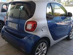 Blu/azzurro Usata 2015 Smart ForTwo Coupé Passion Due volumi | 12.000 € (Cara)