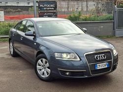 Grigio Usata 2004 Audi A6 Tre volumi | 5600 € (Buon prezzo)