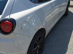 Bianco Usata 2010 Alfa Romeo MiTo Due volumi | 3200 € (Ottimo prezzo)