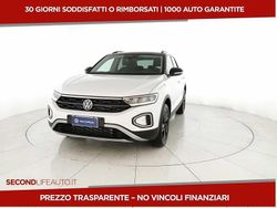 Bianco Nuova 2025 VW T-Roc Life SUV | 30.900 € (Buon prezzo)