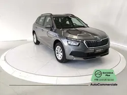 Grigio scuro Usata 2023 Skoda Kamiq Ambition SUV | 17.700 € (Ottimo prezzo)