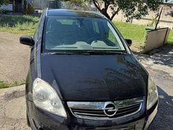 Usata 2010 Opel Zafira Monovolume | 1000 € (Super prezzo)