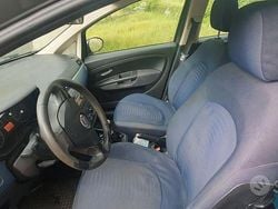 Usata 2008 Fiat Grande Punto Due volumi | 2500 € (Buon prezzo)