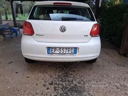 Bianco Usata 2011 VW Polo United Tre volumi | 5500 € (Buon prezzo)