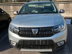 Grigio Usata 2020 Dacia Sandero Stepway Due volumi | 9000 € (Ottimo prezzo)