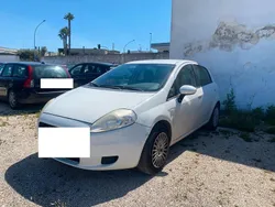Bianco Usata 2008 Fiat Grande Punto Dynamic Due volumi | 1400 € (Super prezzo)