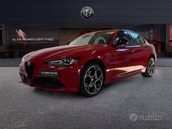 Rosso Usata 2024 Alfa Romeo Giulia Veloce Tre volumi | 40.950 € (Buon prezzo)