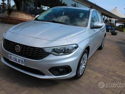 Argento Usata 2017 Fiat Tipo Business Tre volumi | 9000 € (Buon prezzo)