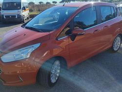 Arancione Usata 2013 Ford B-MAX Titanium Monovolume | 6800 € (Buon prezzo)