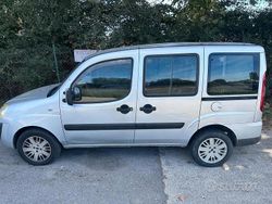 Grigio Usata 2009 Fiat Doblò Monovolume | 5000 €
