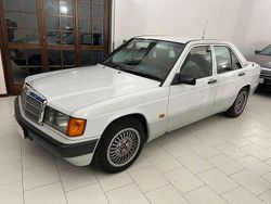 Bianco Usata 1992 Mercedes 190 Tre volumi | 7000 €