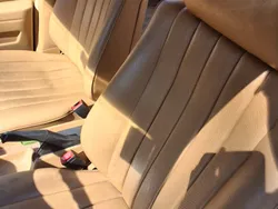 Usata 1984 Mercedes 190 Tre volumi | 9000 €