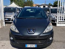 Grigio Usata 2010 Peugeot 207 Sport Tre volumi | 2399 € (Buon prezzo)