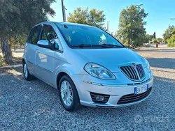 Argento Usata 2010 Lancia Musa S Monovolume | 3900 € (Buon prezzo)
