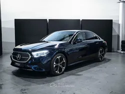 Blu Nuova 2025 Mercedes E300 Station wagon | 93.794 € (Buon prezzo)