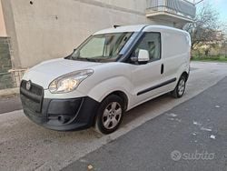 Bianco Usata 2013 Fiat Doblò Monovolume | 6300 € (Buon prezzo)