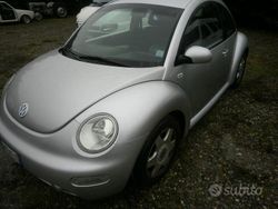 Grigio Usata 2000 VW Beetle Due volumi | 2500 € (Ottimo prezzo)