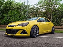 Usata 2013 Opel Astra GTC OPC Tre volumi | 22.500 €