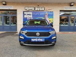 Blu/azzurroblu met.grigio Usata 2018 VW T-Roc Advance SUV | 18.990 € (Buon prezzo)