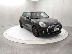 Nero Usata 2015 Mini Cooper Due volumi | 11.900 € (Buon prezzo)