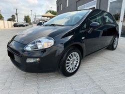 Nero Usata 2018 Fiat Punto Street Tre volumi | 8790 € (Cara)